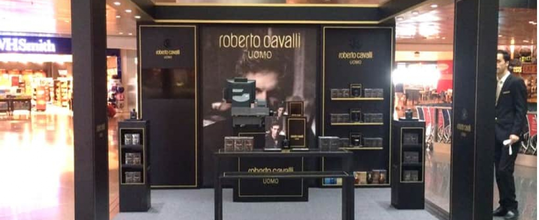 roberto-cavalli-uomo-stand-at-qatar-duty-free-2